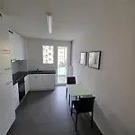 2bd Flat Center Near Fifa - 3 *